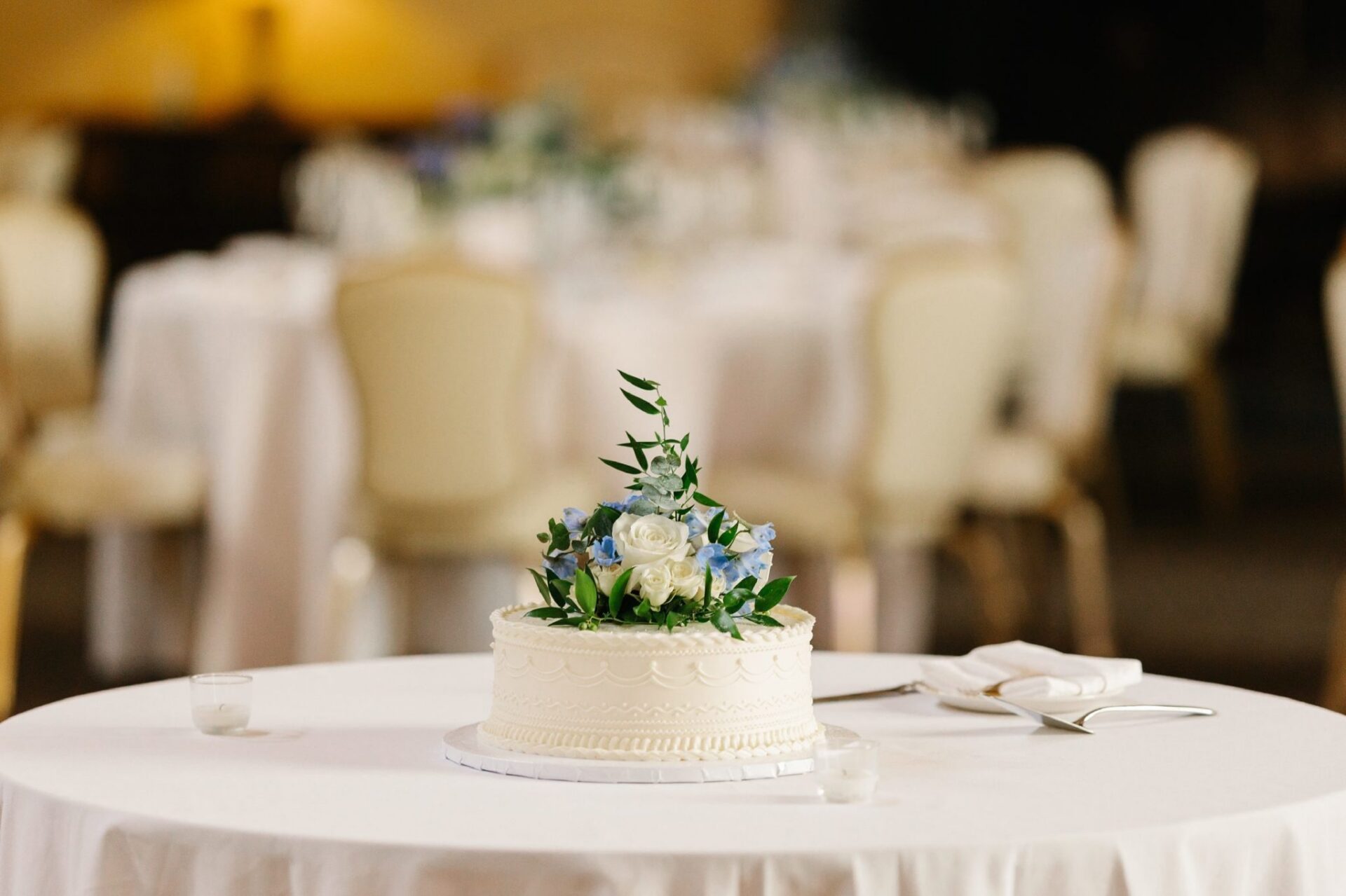 Grosse Pointe Yacht Club wedding cake